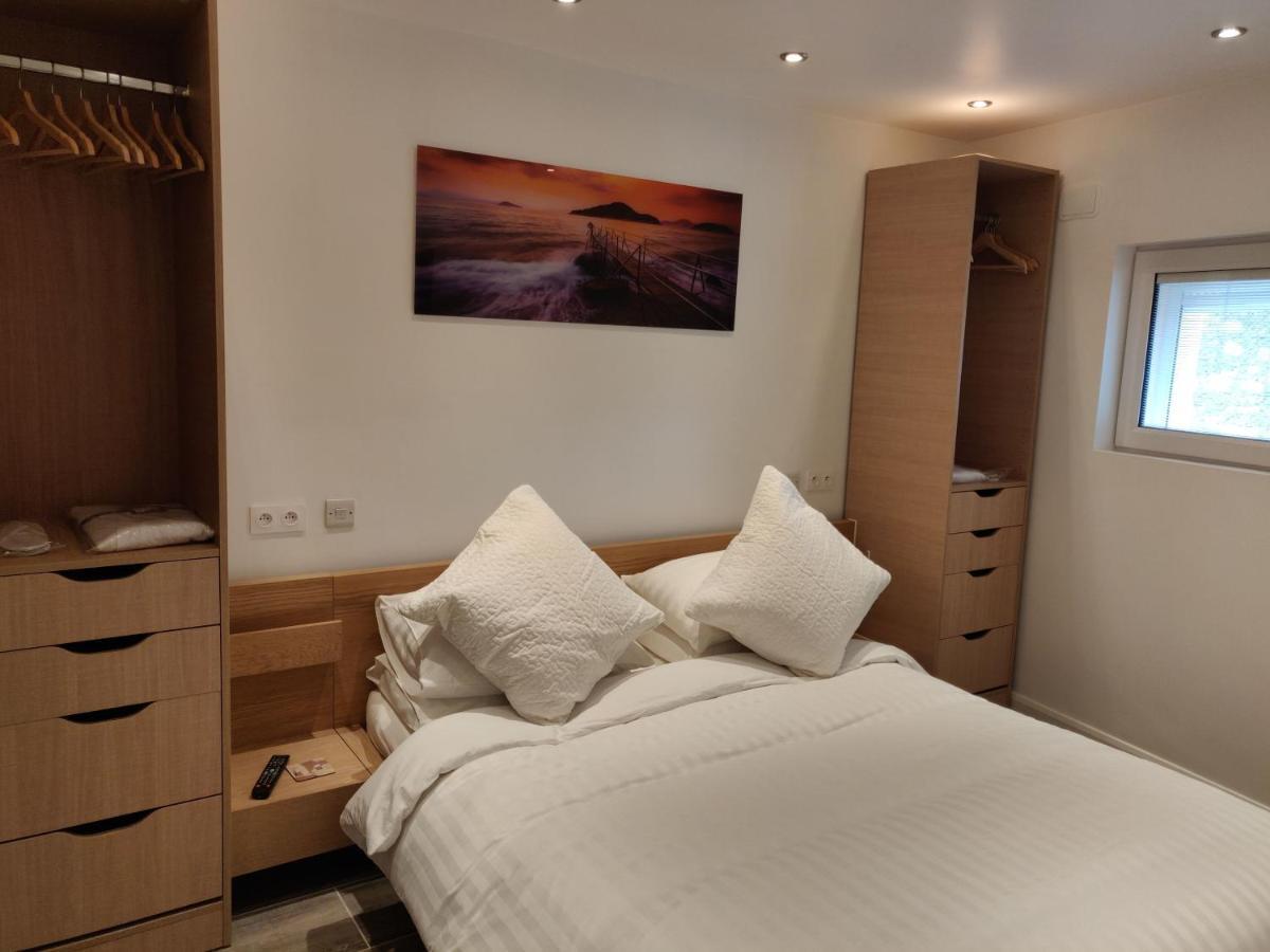 Dobbies Adults Only Boutique Apartment Saint-Marcel-sur-Aude Eksteriør billede